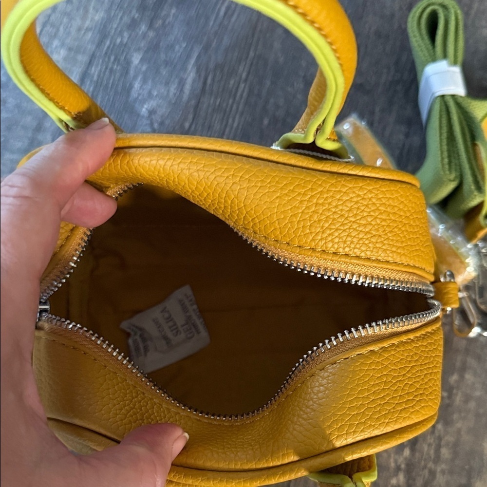 Le Miel vegan Mustard Mini Bag - Picture 6 of 7